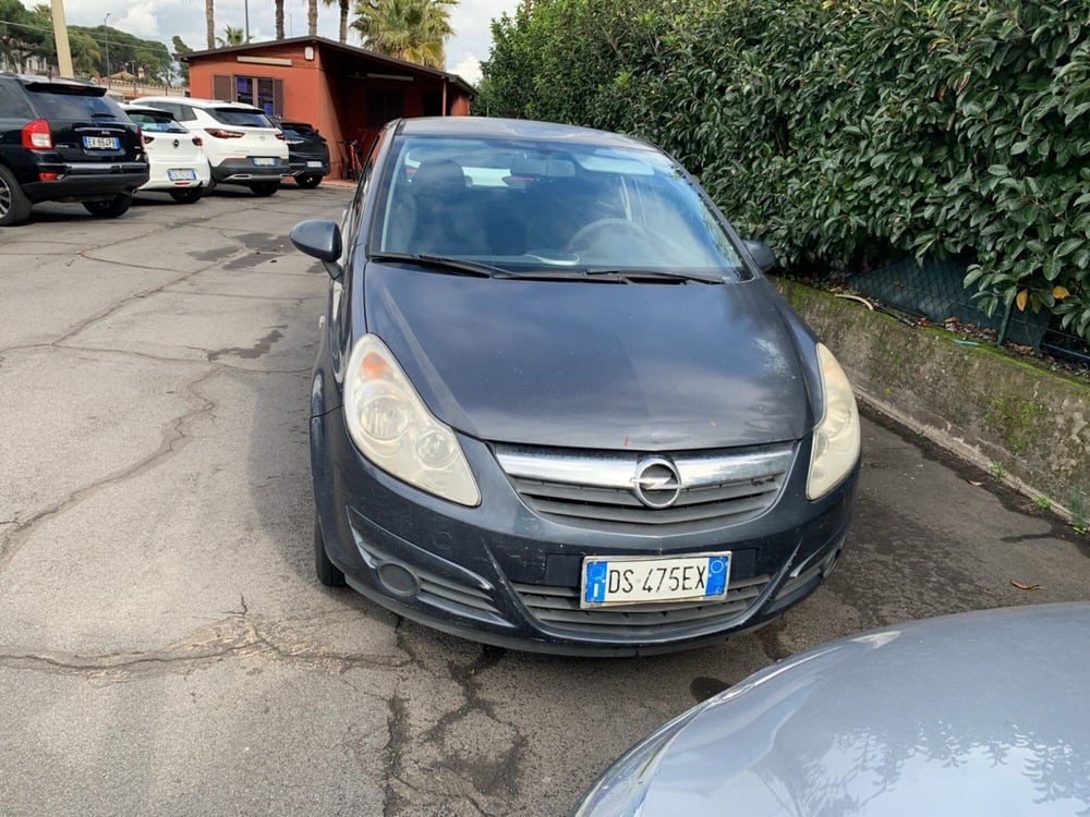 Opel Corsa nuova a Catania (5)