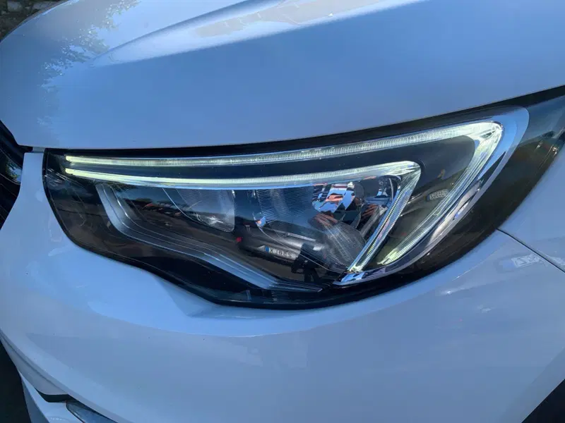 Opel Grandland X usata a Catania (12)