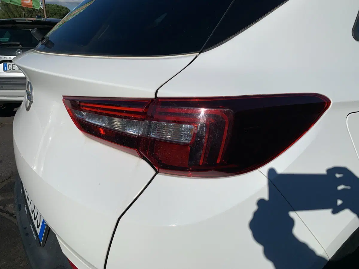 Opel Grandland X usata a Catania (13)