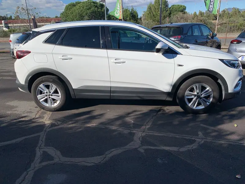 Opel Grandland X usata a Catania (2)