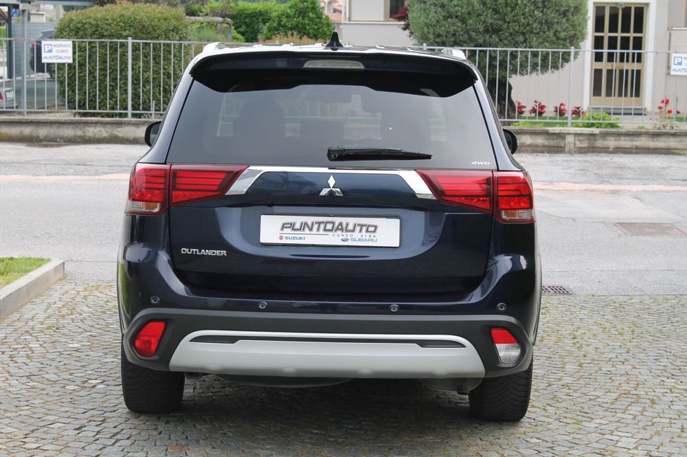 Mitsubishi Outlander usata a Cuneo (5)