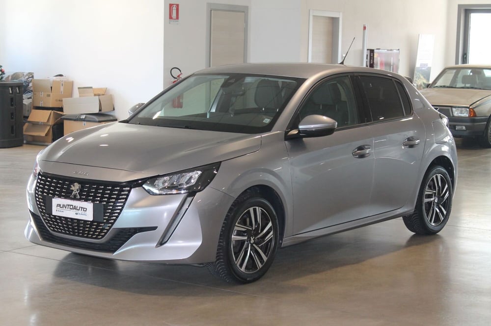 Peugeot 208 usata a Cuneo