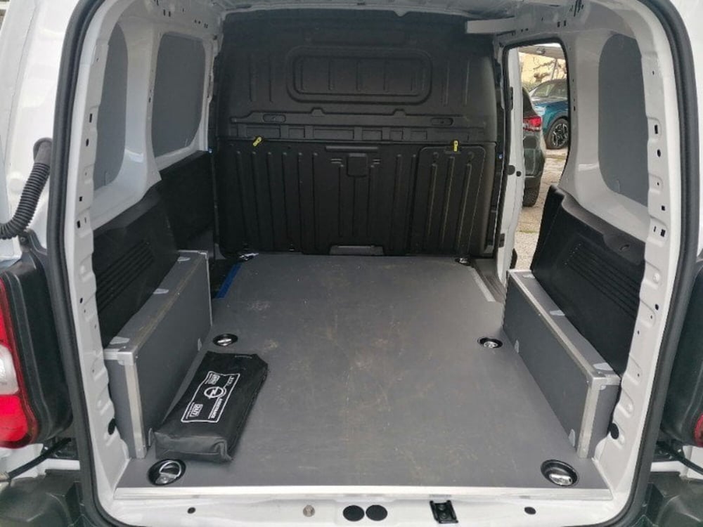 Opel Combo Furgone usata a Milano (7)