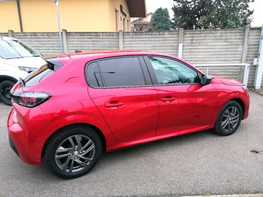 Peugeot 208 usata a Milano (4)