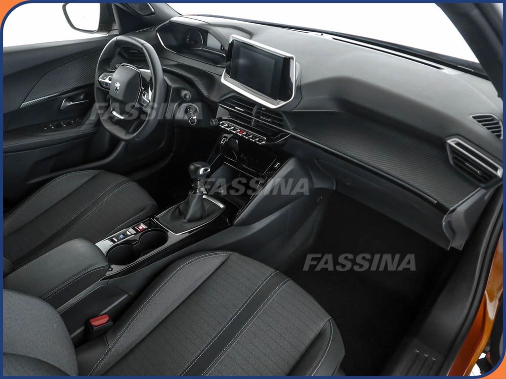 Peugeot 2008 usata a Milano (14)