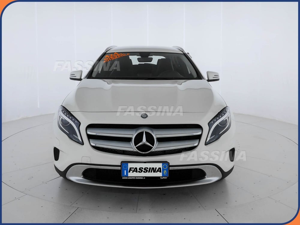 Mercedes-Benz GLA SUV usata a Milano (2)