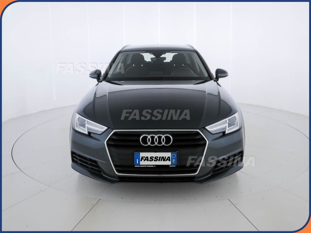 Audi A4 Avant usata a Milano (2)