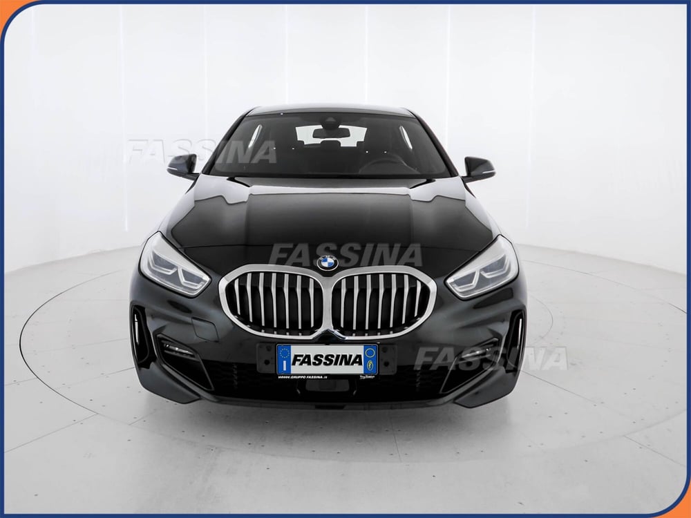 BMW Serie 1 5p. usata a Milano (2)