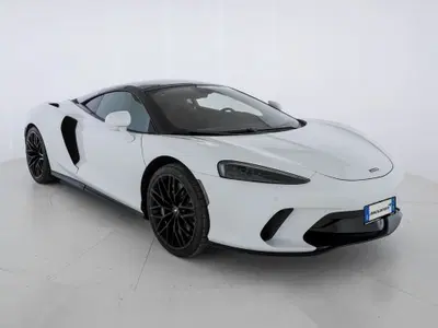 McLaren GT GT nuova a Milano