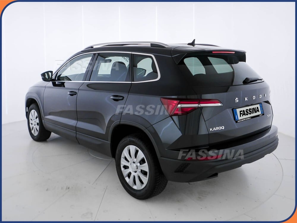 Skoda Karoq usata a Milano (4)