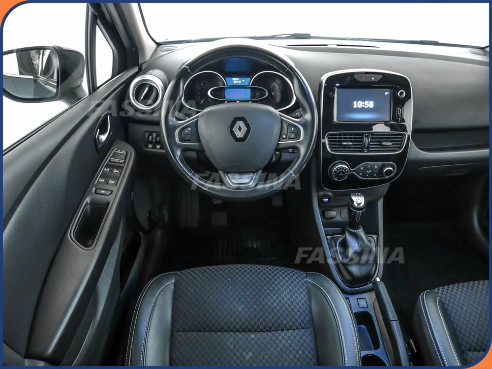 Renault Clio usata a Milano (10)