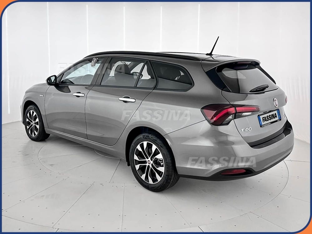 Fiat Tipo Station Wagon nuova a Milano (4)