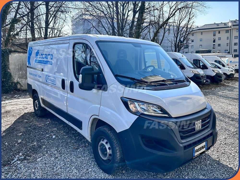 Fiat Ducato Furgone Vetrato usata a Milano