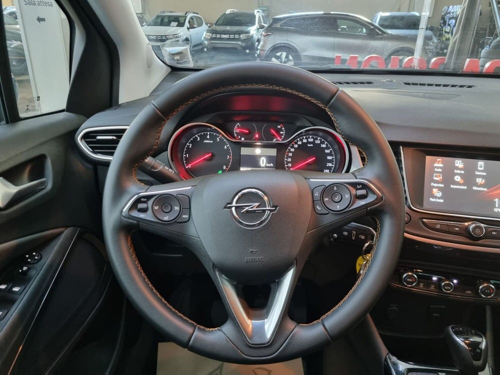 Opel Crossland X usata a Verona (8)