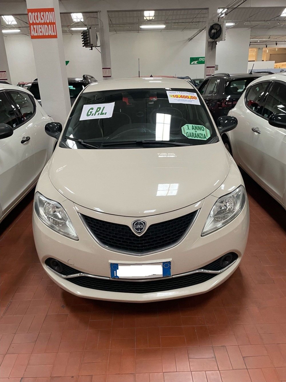 Lancia Ypsilon usata a Lucca (2)