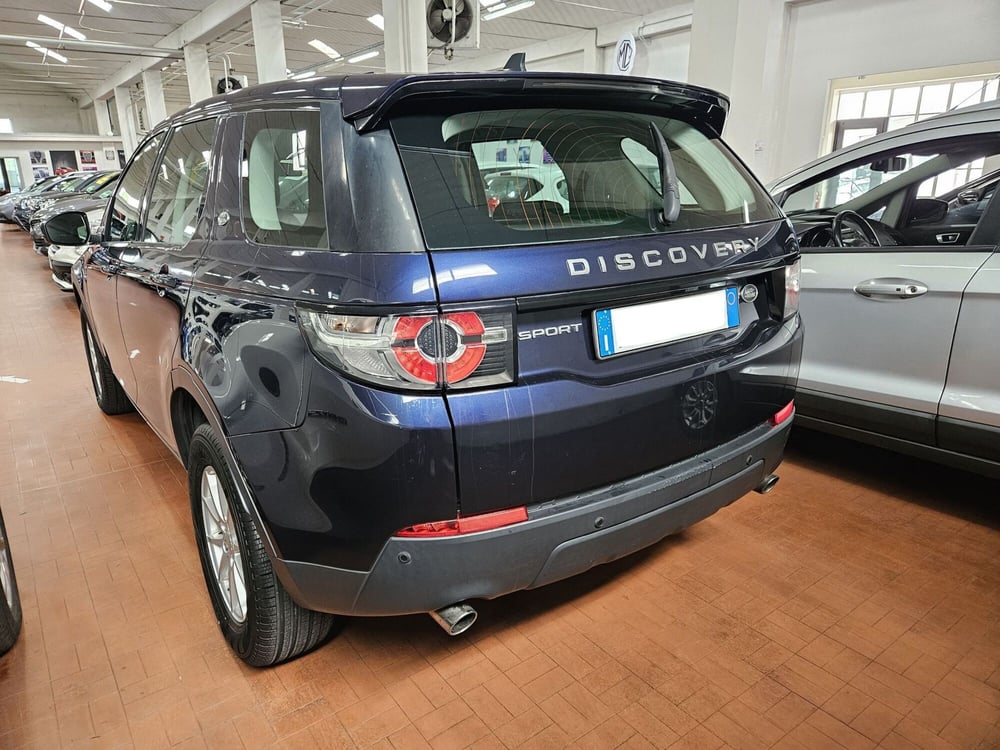 Land Rover Discovery Sport usata a Lucca (3)