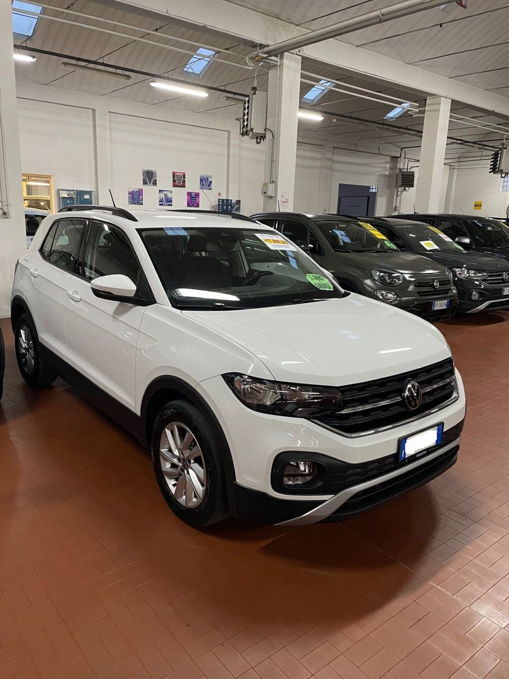 Volkswagen T-Cross usata a Lucca (3)