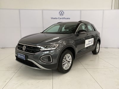 Volkswagen T-Roc 1.5 tsi Life dsg del 2024 usata a Cornegliano Laudense