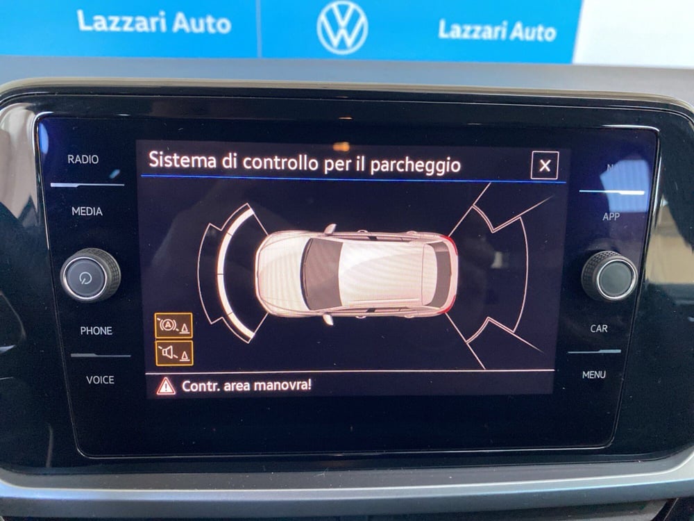 Volkswagen T-Roc usata a Lodi (16)