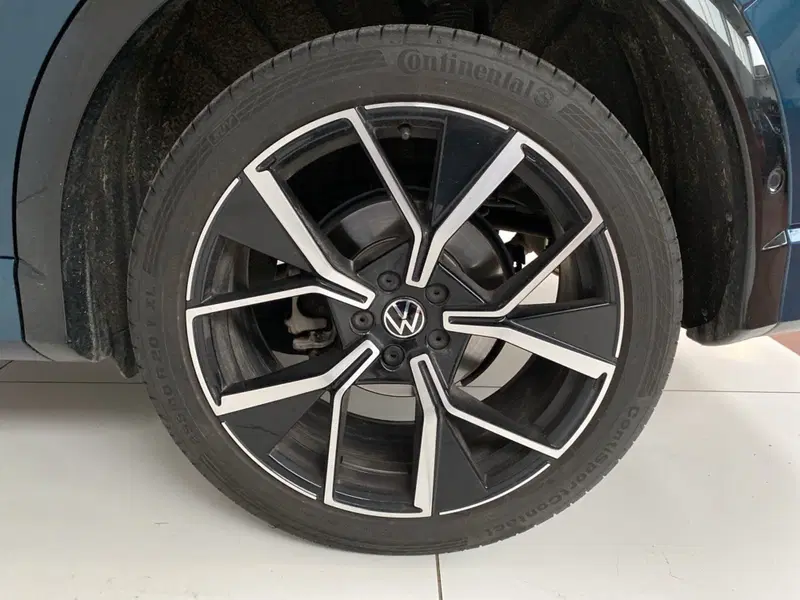 Volkswagen Tiguan usata a Lodi (12)