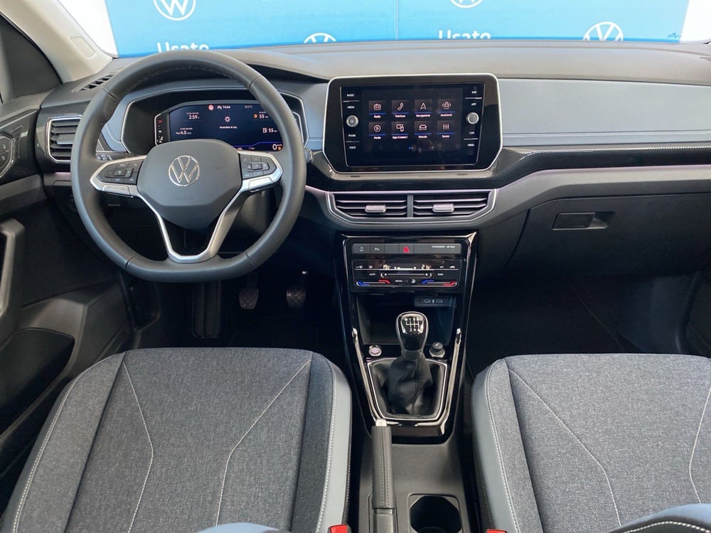 Volkswagen T-Cross nuova a Lodi (8)