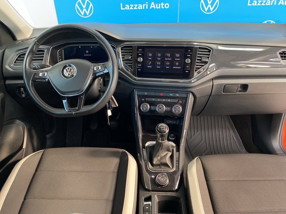 Volkswagen T-Roc usata a Lodi (8)