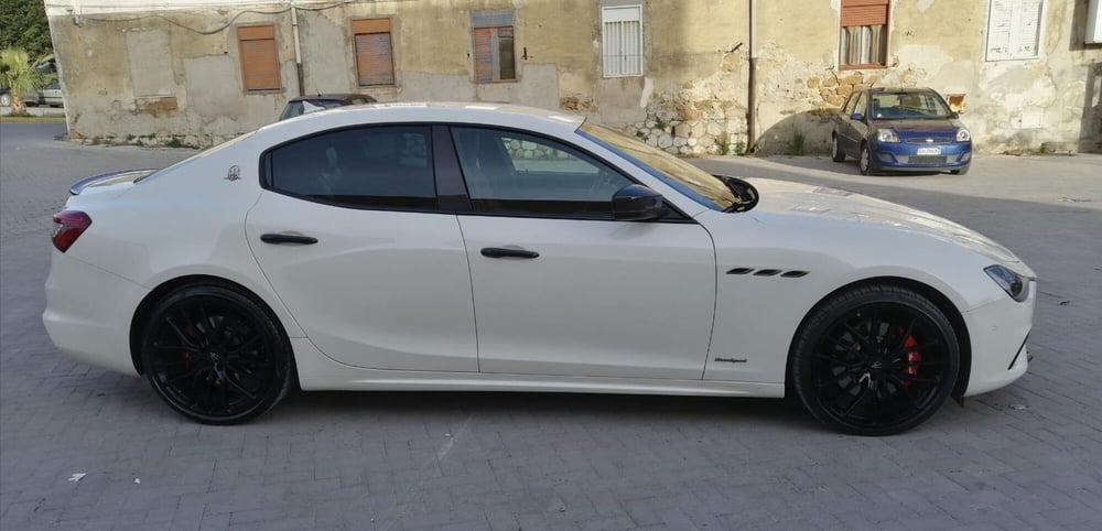 Maserati Ghibli usata a Agrigento (5)