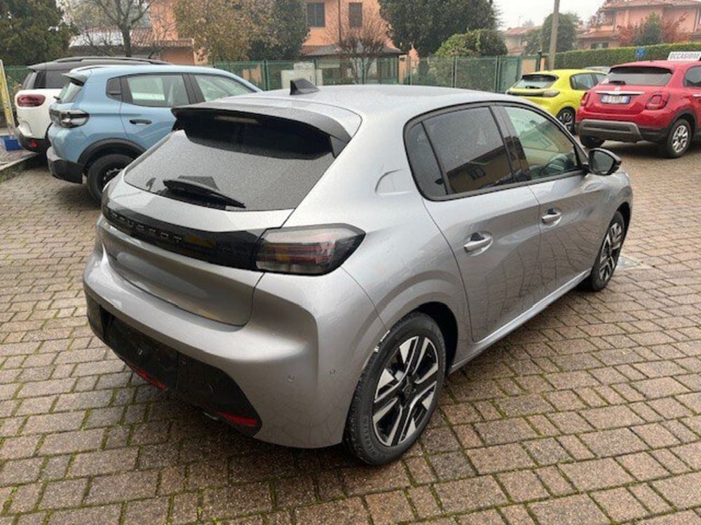 Peugeot 208 nuova a Lecco (4)