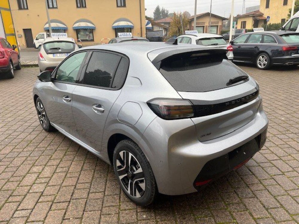 Peugeot 208 nuova a Lecco (6)