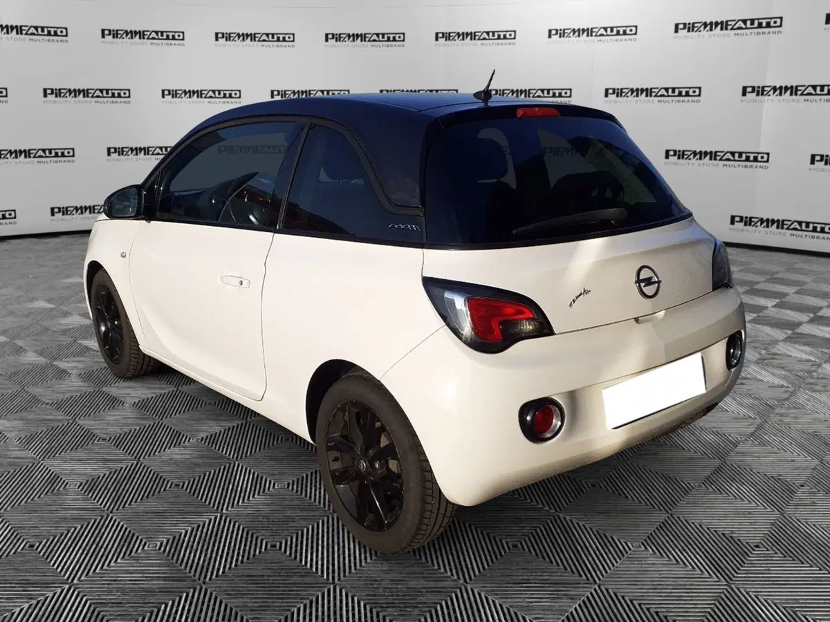 Opel Adam usata a Piacenza (4)