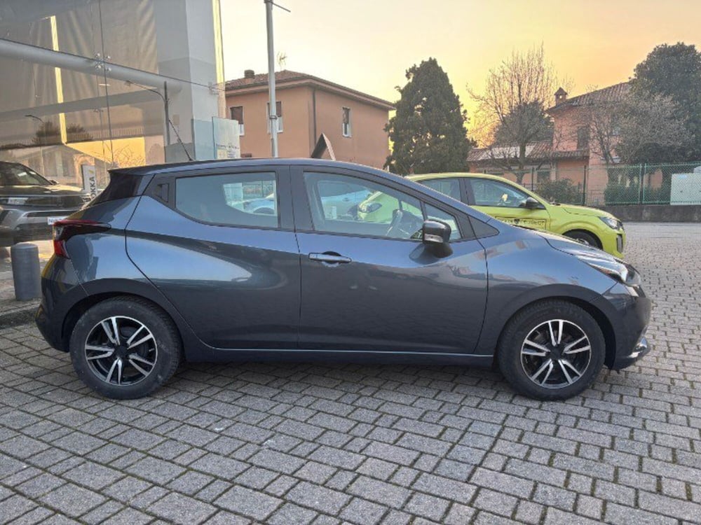 Nissan Micra usata a Lecco (4)