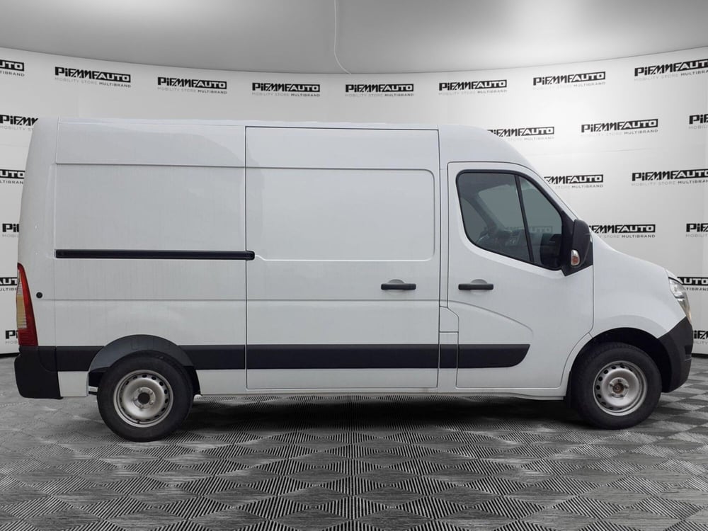 Nissan Interstar Furgone nuova a Parma (6)