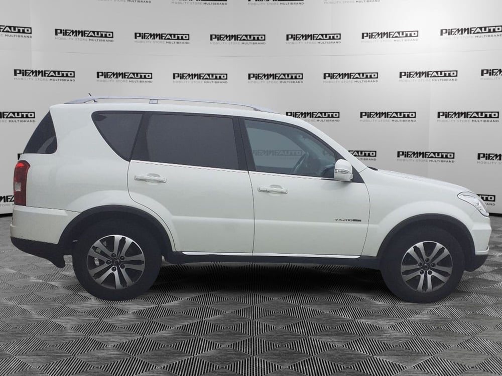 Ssangyong Rexton W usata a Parma (6)