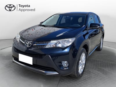 Toyota Rav4 D-4D 4WD Lounge  del 2015 usata a Cagliari