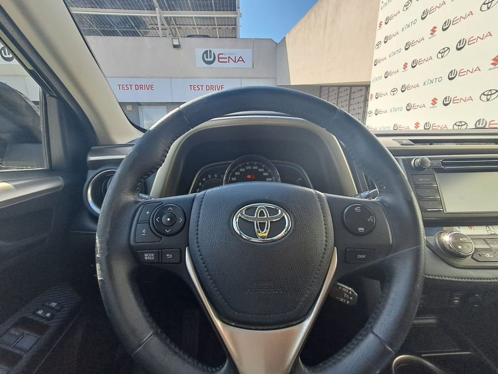 Toyota Rav4 usata a Cagliari (14)