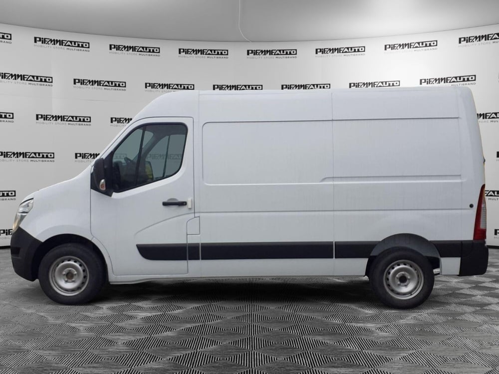 Nissan Interstar Furgone nuova a Parma (2)