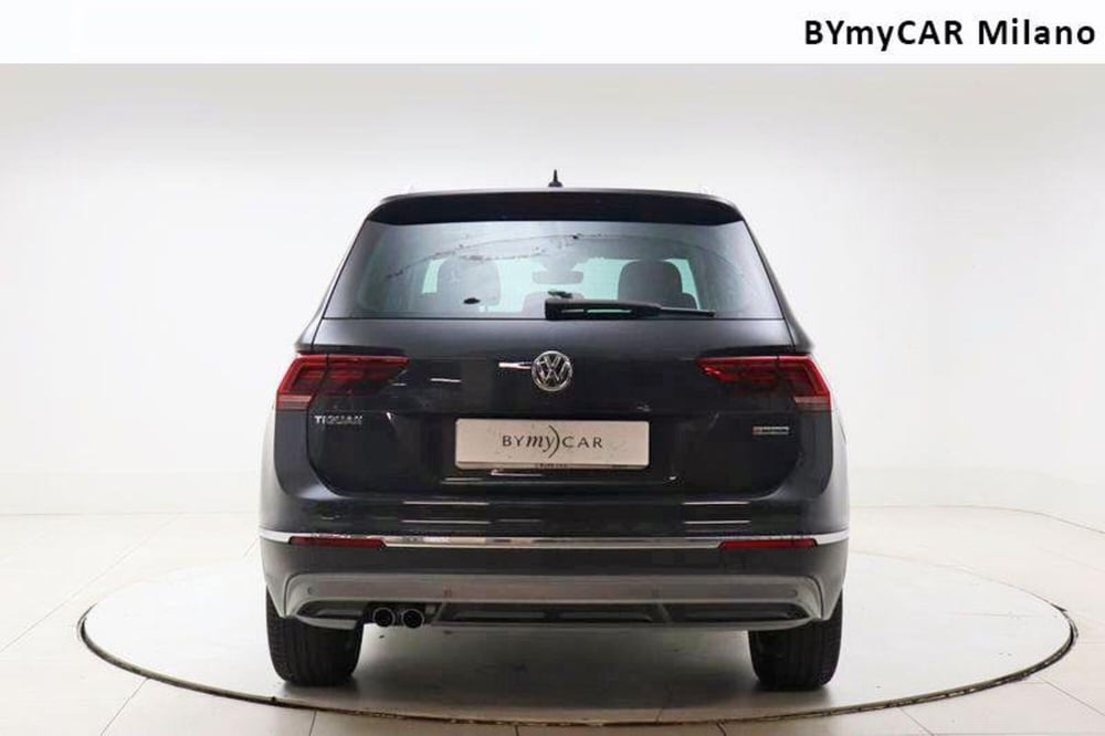 Volkswagen Tiguan usata a Milano (4)