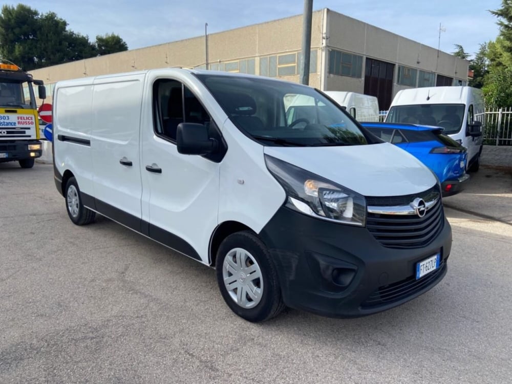 Opel Vivaro Furgone usata a Foggia (3)