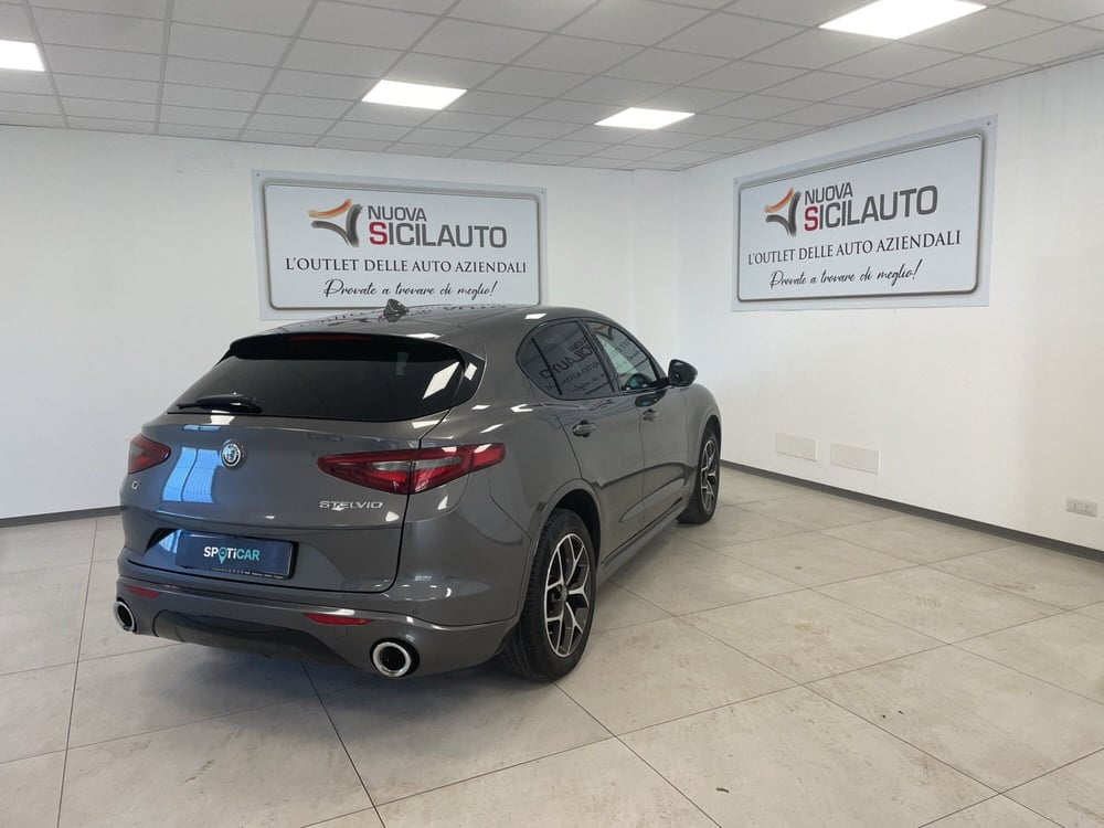 Alfa Romeo Stelvio usata a Palermo (20)