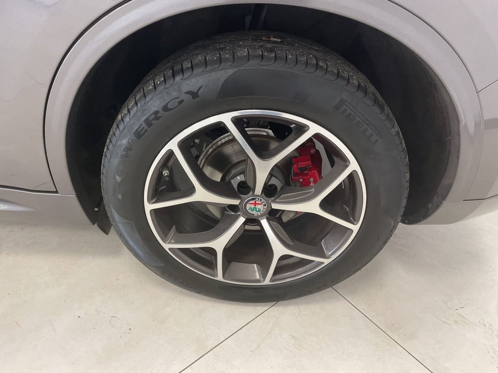 Alfa Romeo Stelvio usata a Palermo (5)