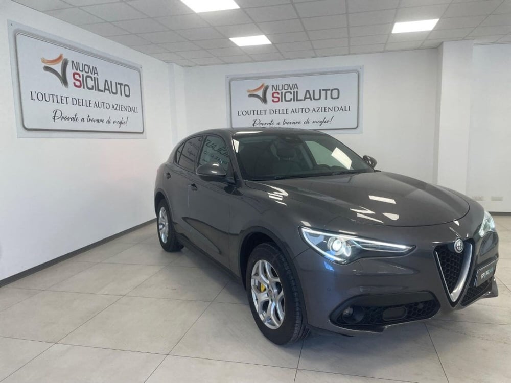 Alfa Romeo Stelvio usata a Palermo (15)