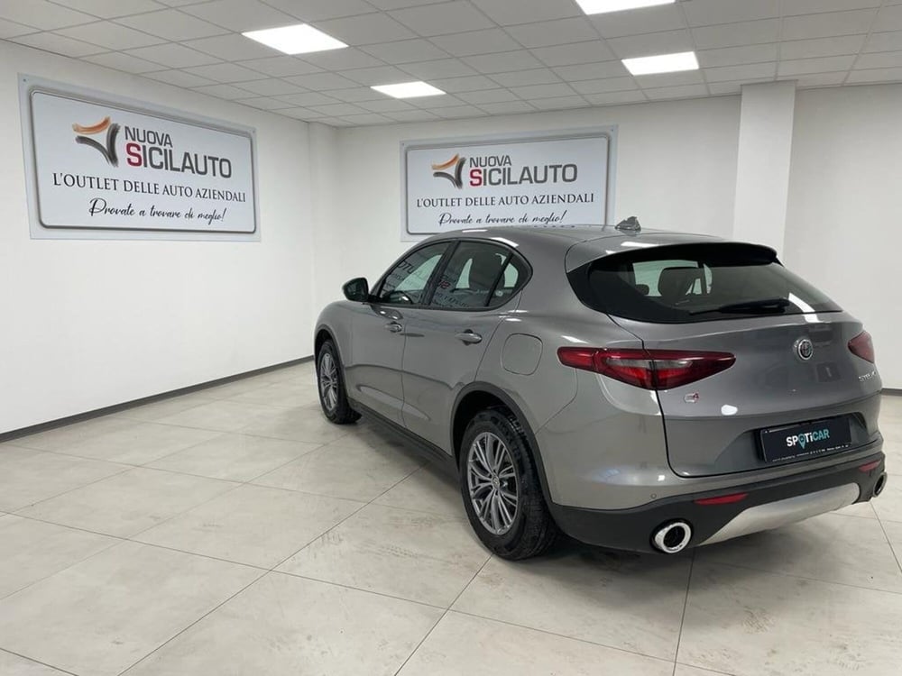 Alfa Romeo Stelvio usata a Palermo (9)