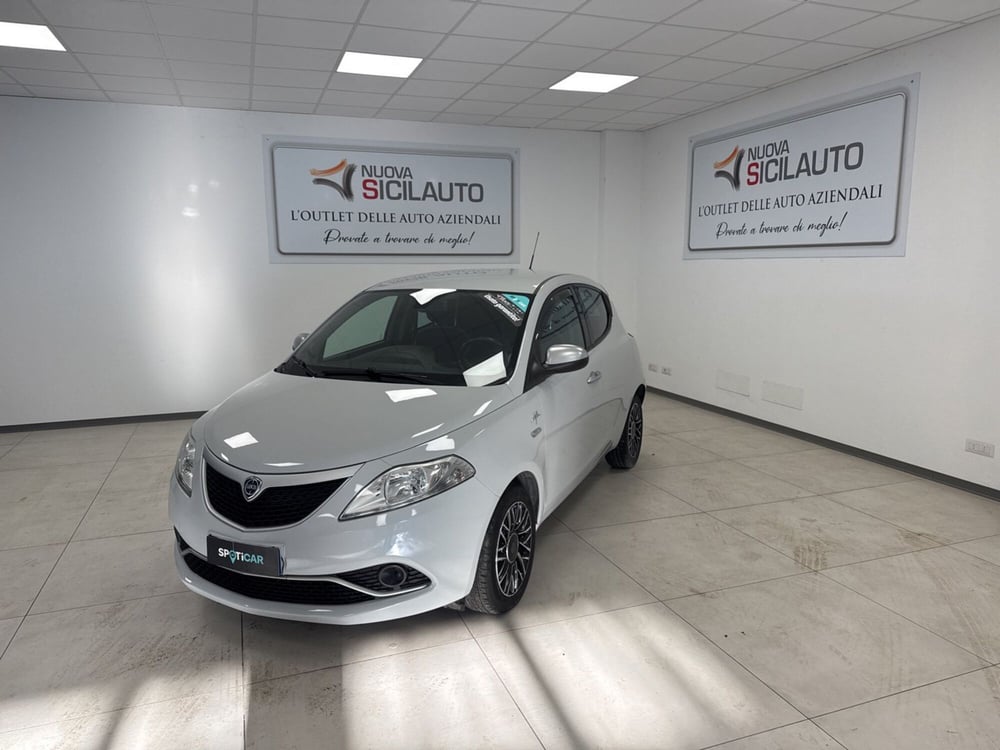 Lancia Ypsilon usata a Palermo (2)