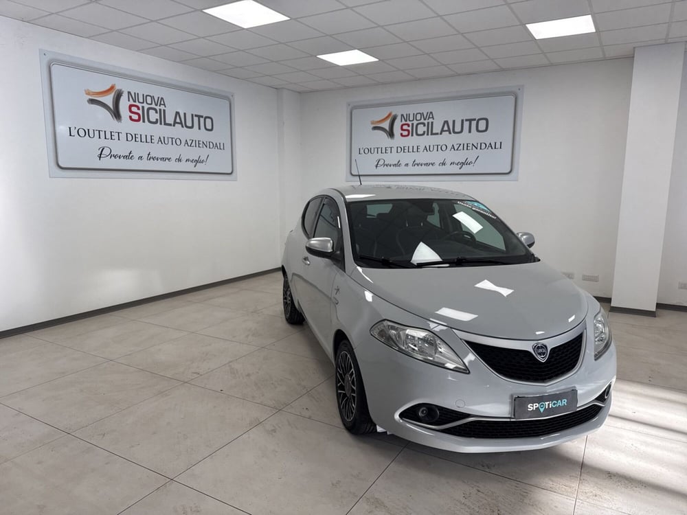 Lancia Ypsilon usata a Palermo (3)