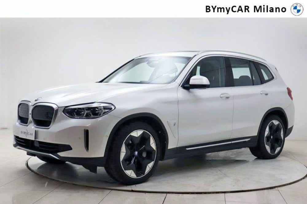 BMW iX3 usata a Milano