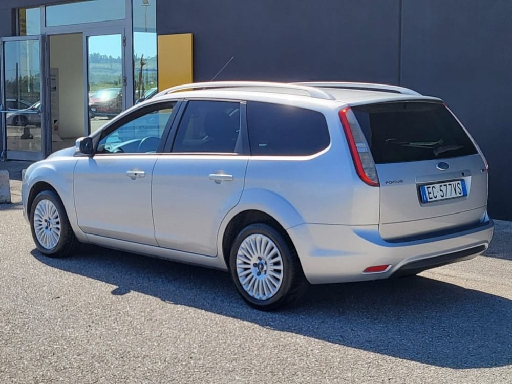 Ford Focus Station Wagon usata a Foggia (3)