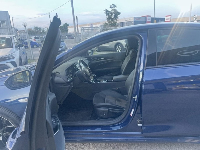 Opel Insignia usata a Foggia (12)