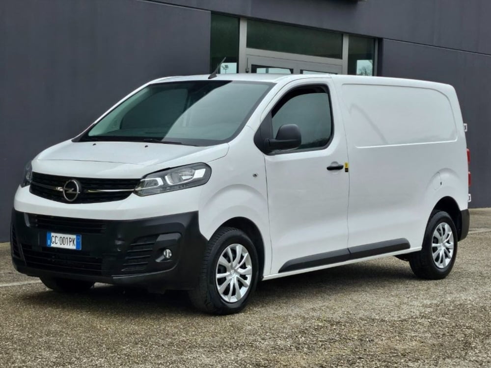 Opel Vivaro Furgone usata a Foggia