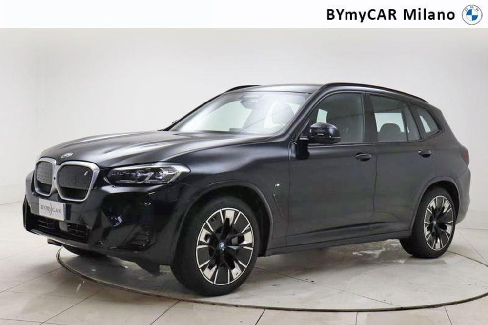 BMW iX3 usata a Milano