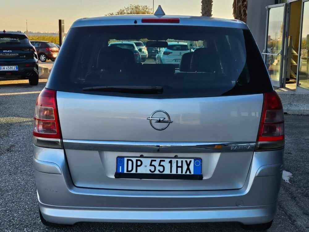 Opel Zafira usata a Foggia (4)